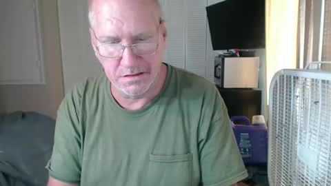 Snapshot of casinocam chatting on May 2026 10:15:02 PM CasinoCam online show from May 2026 10:15:02 PM