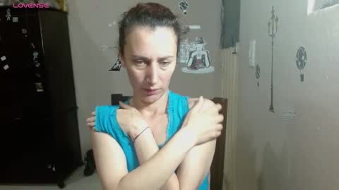   online show from December 2025 08:49:02 PM