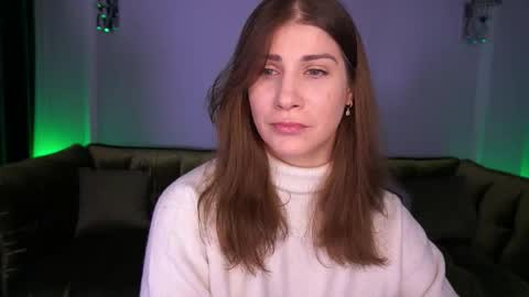 Lena online show from November 2025 07:33:02 AM