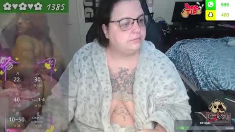 Snapshot of casserole_bbw chatting on January 2026 03:39:01 PM Casserole bbw online show from January 2026 03:39:01 PM