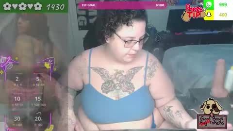 Snapshot of casserole_bbw chatting on January 2026 06:57:02 PM Casserole bbw online show from January 2026 06:57:02 PM