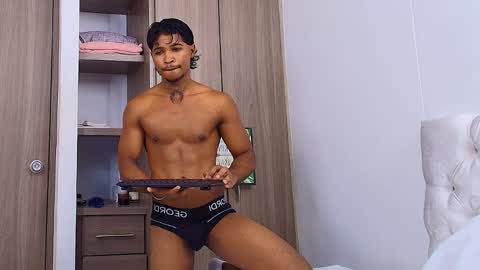 CASSIAN GOLD online show from April 2026 08:04:02 PM