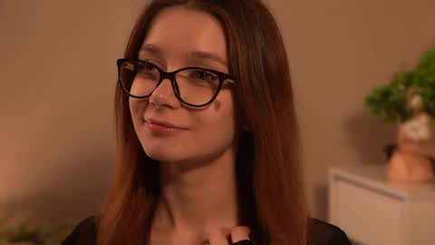 Cassie online show from April 2026 04:20:01 PM