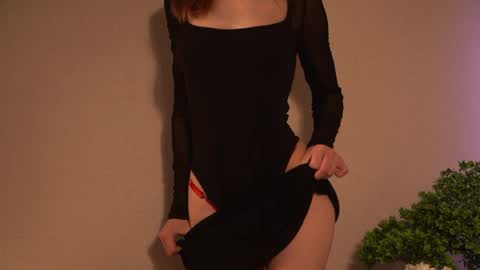 Cassie online show from May 2026 07:32:01 PM