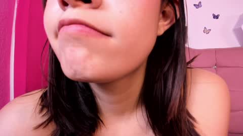 Snapshot of cassie_jones1 chatting on January 2025 10:21:02 AM Cassie Jones online show from January 2025 10:21:02 AM