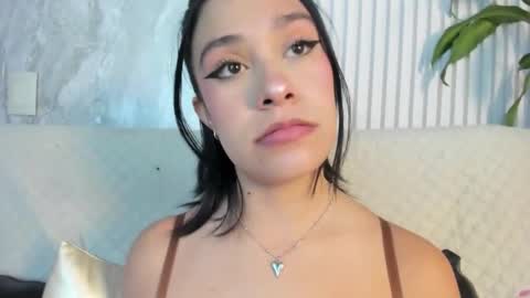 Snapshot of cassie_jones1 chatting on February 2026 03:40:02 AM Cassie Jones online show from February 2026 03:40:02 AM