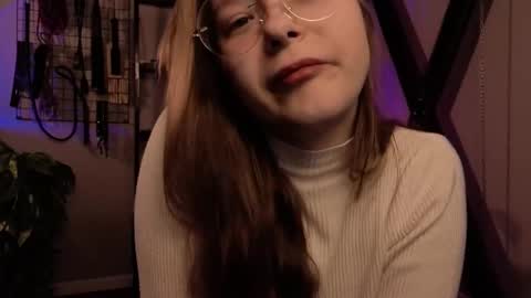 assie online show from November 2025 01:02:02 PM