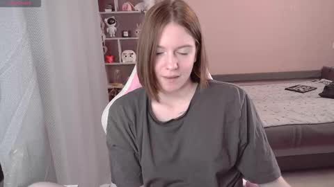 Snapshot of cassiejuice chatting on October 2025 06:15:01 PM Cassie online show from October 2025 06:15:01 PM