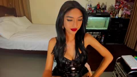 CassieValbalera online show from June 2026 03:19:02 AM
