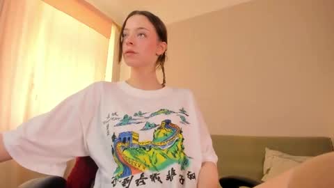  cassandra  online show from April 2026 01:53:02 PM