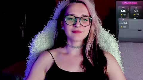 Ellie online show from January 2025 09:44:02 PM