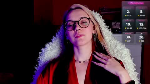 Ellie online show from February 2025 10:00:02 PM