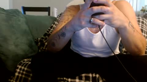 Snapshot of castle_frank91 chatting on July 2026 08:18:01 PM Castle frank91 online show from July 2026 08:18:01 PM