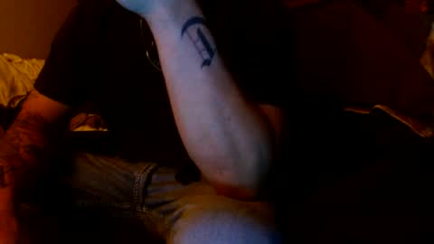 Snapshot of castle_frank91 chatting on August 2026 08:38:01 AM Castle frank91 online show from August 2026 08:38:01 AM