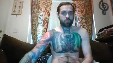 Snapshot of casualfrank chatting on January 2025 08:59:02 PM CasualFun online show from January 2025 08:59:02 PM