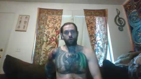 Snapshot of casualfrank chatting on December 2025 09:02:01 PM CasualFun online show from December 2025 09:02:01 PM