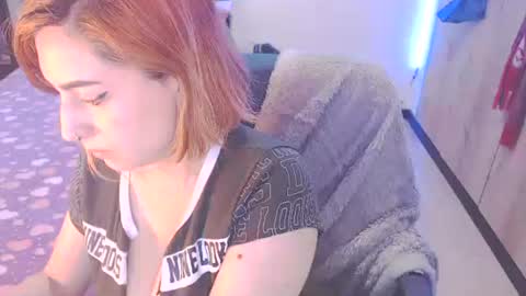 Snapshot of cat_naughty chatting on February 2025 05:09:01 PM cat naughty online show from February 2025 05:09:01 PM