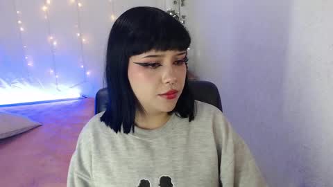 Snapshot of cat_terra chatting on January 2025 08:35:02 PM Terra online show from January 2025 08:35:02 PM