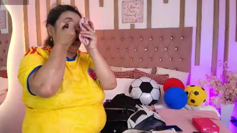 Snapshot of cat_wild chatting on July 2026 08:13:02 PM Marce online show from July 2026 08:13:02 PM