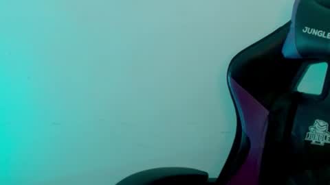 Snapshot of cata__gutierrez_ chatting on June 2026 04:33:01 PM Cata online show from June 2026 04:33:01 PM