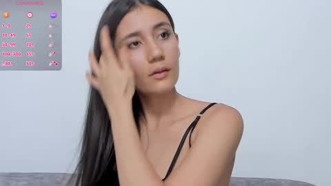 Snapshot of catalella_0 chatting on March 2026 01:23:01 AM Catalella online show from March 2026 01:23:01 AM