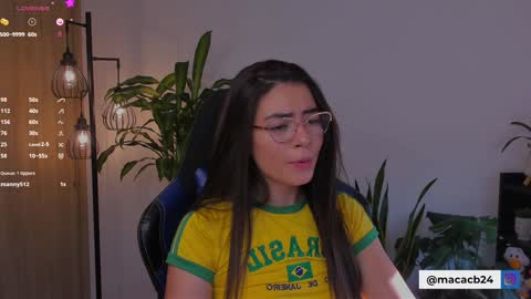 Snapshot of catalella_01 chatting on January 2025 09:26:02 PM MACARENA online show from January 2025 09:26:02 PM