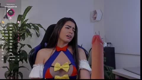 Snapshot of catalella_01 chatting on February 2025 11:48:01 PM MACARENA online show from February 2025 11:48:01 PM