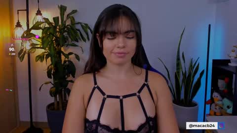 Snapshot of catalella_01 chatting on September 2025 05:47:02 PM MACARENA online show from September 2025 05:47:02 PM