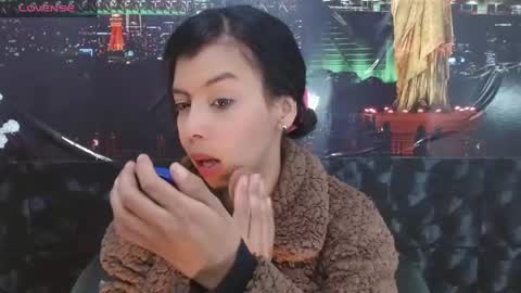 Snapshot of catalella_ar chatting on May 2026 03:44:01 AM Queen Catalella online show from May 2026 03:44:01 AM