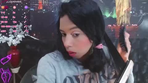 Snapshot of catalella_ar chatting on May 2026 04:20:02 AM Queen Catalella online show from May 2026 04:20:02 AM