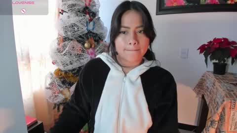 Flor....... online show from December 2024 12:12:02 PM