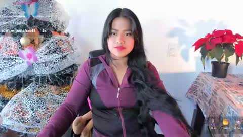 Flor....... online show from December 2024 03:15:02 PM