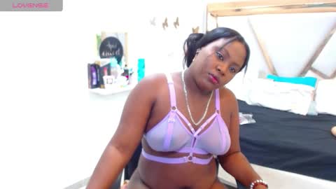 Snapshot of catalillina_love1 chatting on January 2025 01:16:02 PM Cata online show from January 2025 01:16:02 PM