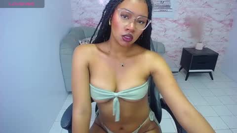 Snapshot of catalina25_t chatting on February 2025 11:09:02 AM catalina25_t online show from February 2025 11:09:02 AM