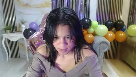 Catalina  online show from October 2025 01:24:02 PM