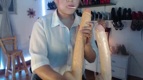 Catalina bruce2 online show from January 2025 04:37:01 AM