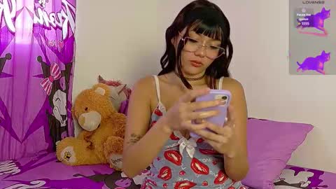 catalina_cutte online show from September 2025 12:16:01 PM