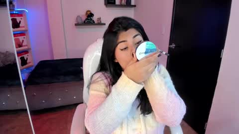 Catalina online show from February 2025 08:41:01 PM