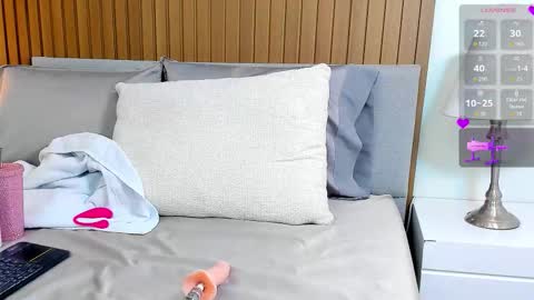 Catalina online show from February 2026 08:07:01 PM