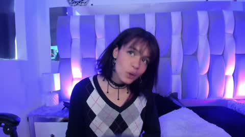 Cat  online show from December 2024 03:37:02 PM