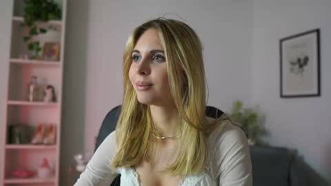 Snapshot of catecrago_ chatting on February 2025 08:52:01 AM catecrago online show from February 2025 08:52:01 AM