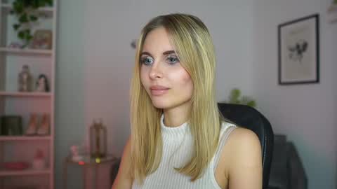 Snapshot of catecrago_ chatting on February 2025 05:10:02 PM catecrago online show from February 2025 05:10:02 PM