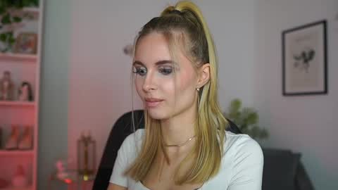 Snapshot of catecrago_ chatting on February 2025 02:23:02 PM catecrago online show from February 2025 02:23:02 PM