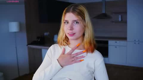 Snapshot of catharinehaeckel chatting on October 2025 04:37:01 AM Katrin online show from October 2025 04:37:01 AM