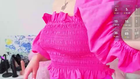 Snapshot of catherine__karis chatting on February 2026 12:04:02 PM Catherine online show from February 2026 12:04:02 PM