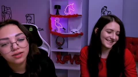 Snapshot of catherine_kitty chatting on March 2025 08:20:02 PM Catherine online show from March 2025 08:20:02 PM