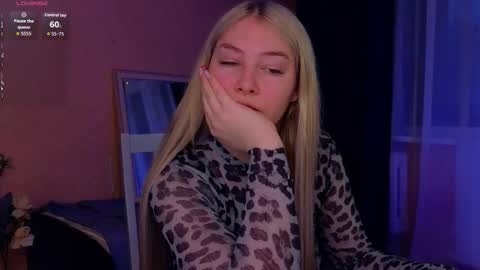 Snapshot of catherine_river chatting on December 2025 11:16:02 AM Catherine online show from December 2025 11:16:02 AM