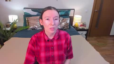 Catrin online show from February 2026 03:47:01 AM