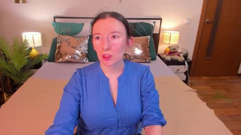 Catrin online show from March 2026 03:52:02 AM