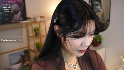 Lee online show from September 2025 04:17:01 PM